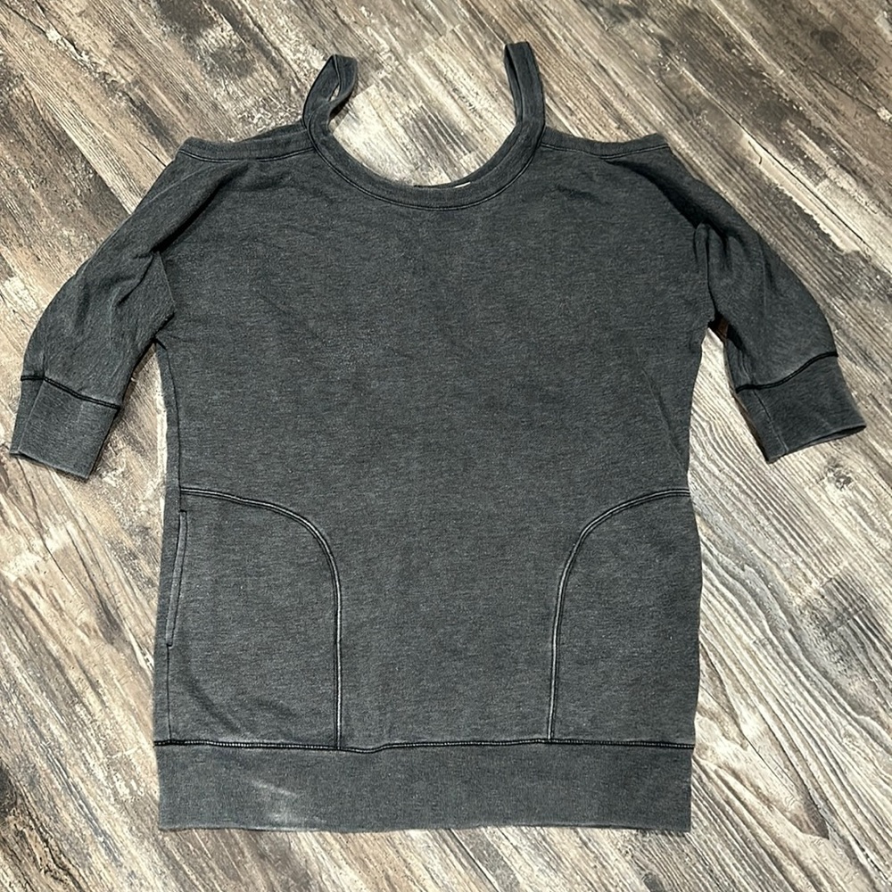 Plush & Lush sweat shirt